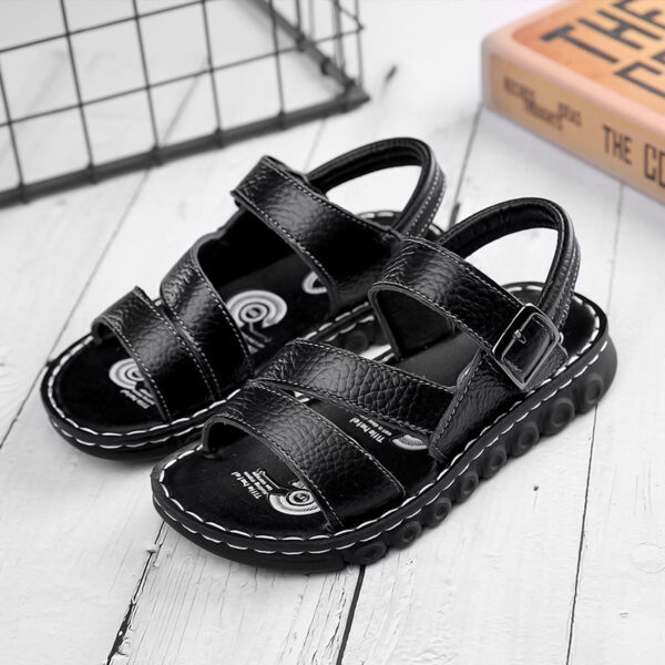 Fashionable And Simple Children's Open-toed Soft-soled Sandals - Image 3