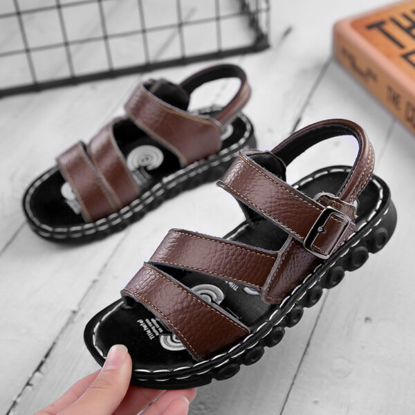 Fashionable And Simple Children's Open-toed Soft-soled Sandals - Image 2