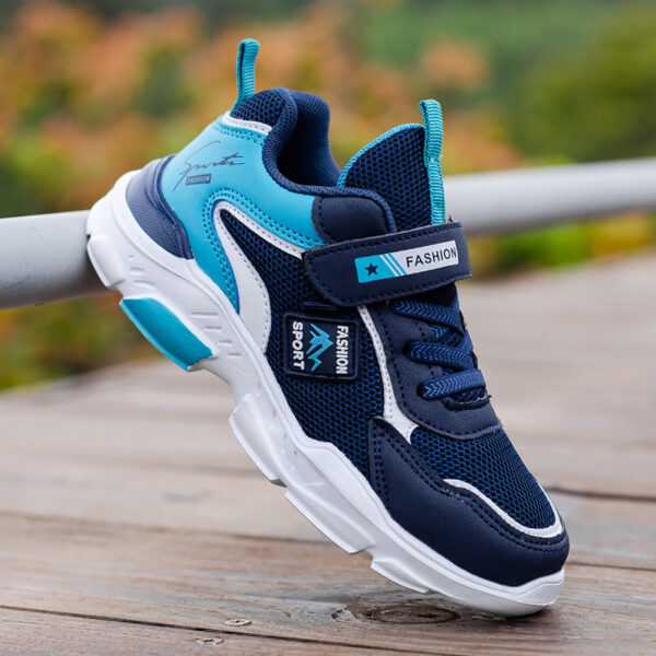 Breathable lightweight mesh sneakers - Image 4
